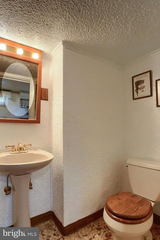 107 VALLEY RD, Enola, PA 17025