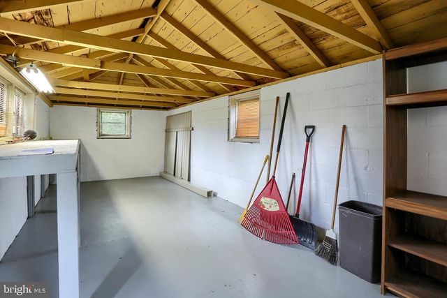 107 VALLEY RD, Enola, PA 17025
