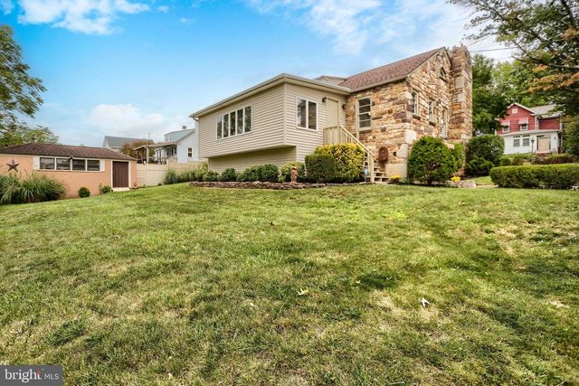 107 VALLEY RD, Enola, PA 17025