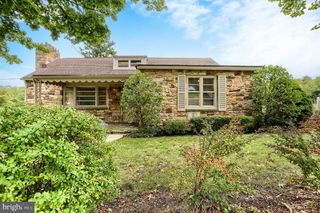 107 VALLEY RD, Enola, PA 17025