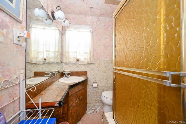 195-12 122nd Avenue, Springfield Gardens, NY 11413