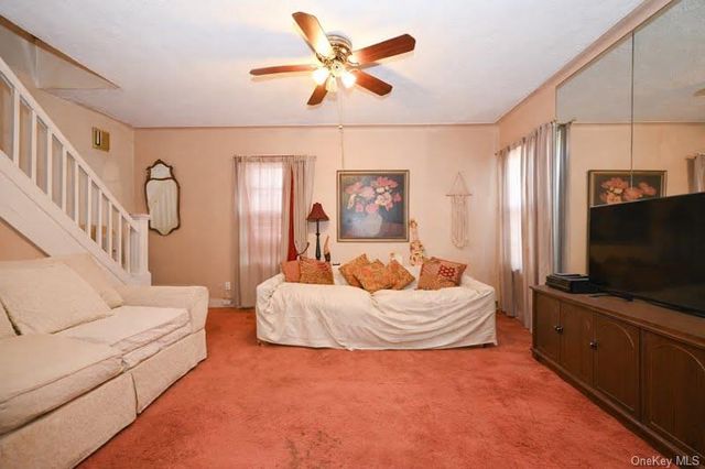 195-12 122nd Avenue, Springfield Gardens, NY 11413