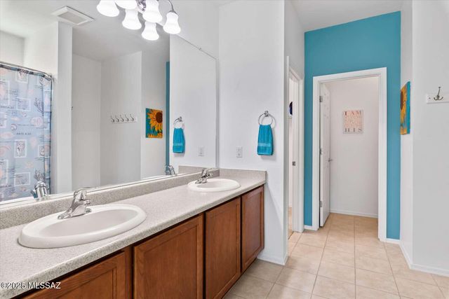 21321 E Volunteer Drive, Red Rock, AZ 85245