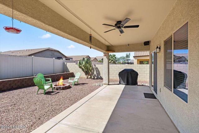 21321 E Volunteer Drive, Red Rock, AZ 85245