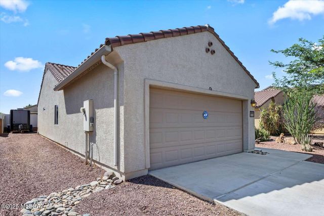 21321 E Volunteer Drive, Red Rock, AZ 85245