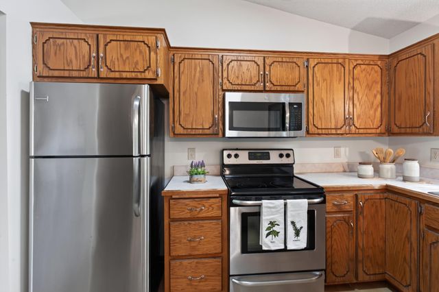 443 Market Street S, Shakopee, MN 55379