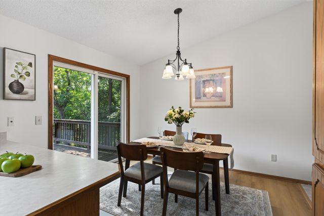 443 Market Street S, Shakopee, MN 55379
