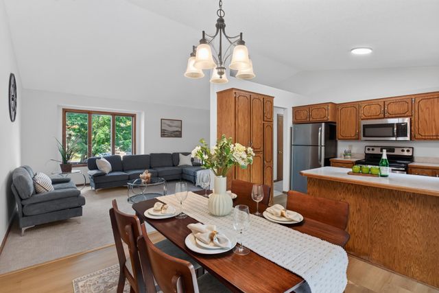443 Market Street S, Shakopee, MN 55379