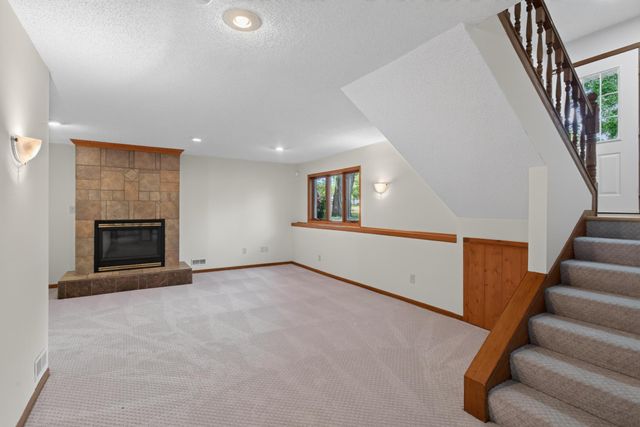 443 Market Street S, Shakopee, MN 55379