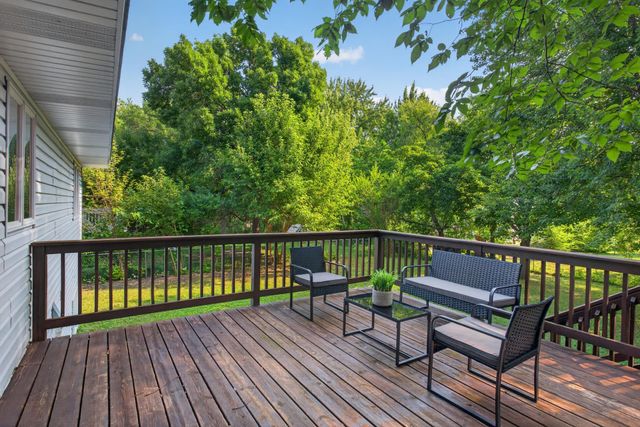 443 Market Street S, Shakopee, MN 55379