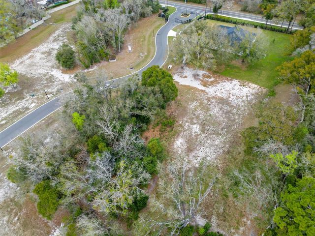 18469 PURPLE CREEK LANE, Lutz, FL 33549