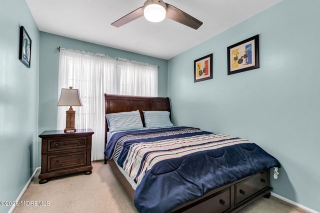 2 Admiral Court, Barnegat, NJ 08005