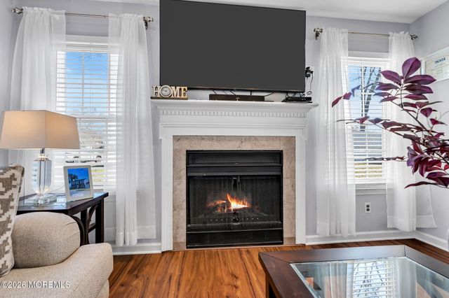 2 Admiral Court, Barnegat, NJ 08005