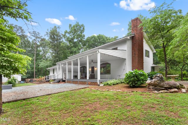 12 Crosswinds Estates Drive, Pittsboro, NC 27312
