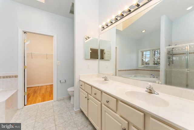 100 CRYSTAL CT, Locust Grove, VA 22508