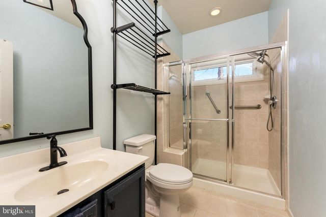 100 CRYSTAL CT, Locust Grove, VA 22508