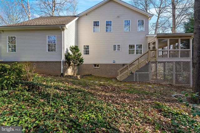 100 CRYSTAL CT, Locust Grove, VA 22508