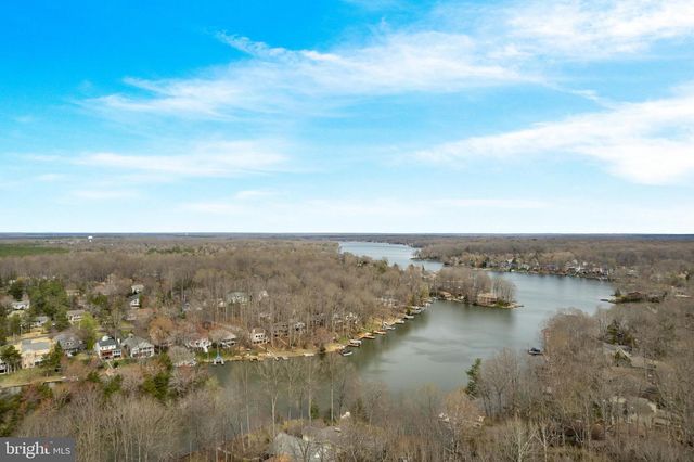 100 CRYSTAL CT, Locust Grove, VA 22508