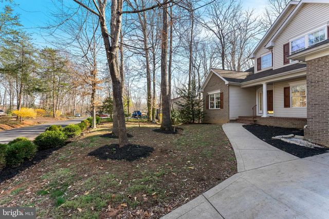 100 CRYSTAL CT, Locust Grove, VA 22508