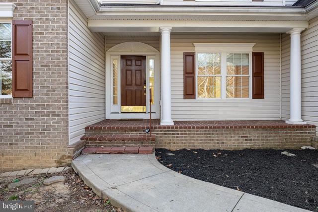 100 CRYSTAL CT, Locust Grove, VA 22508