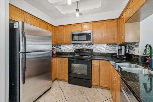 11120 105TH AVENUE, Largo, FL 33778