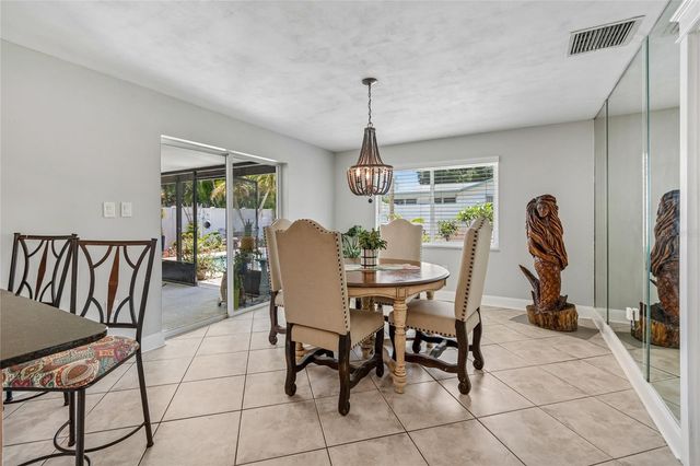 11120 105TH AVENUE, Largo, FL 33778