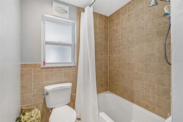 11120 105TH AVENUE, Largo, FL 33778