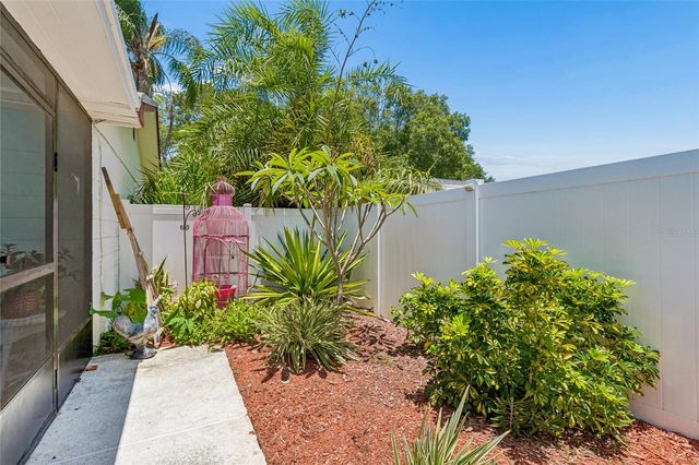 11120 105TH AVENUE, Largo, FL 33778