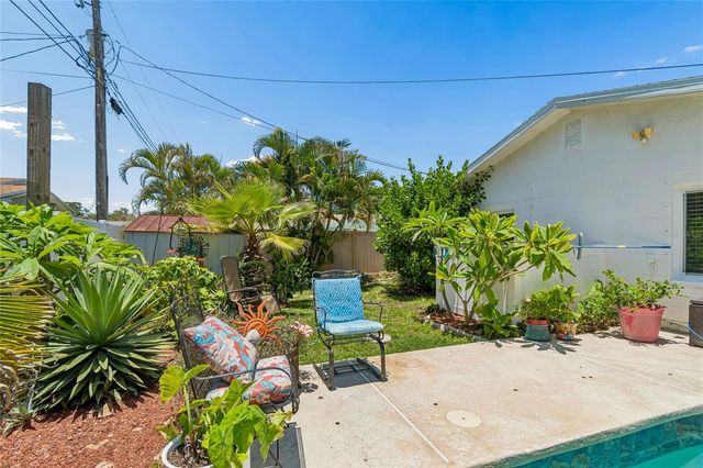 11120 105TH AVENUE, Largo, FL 33778