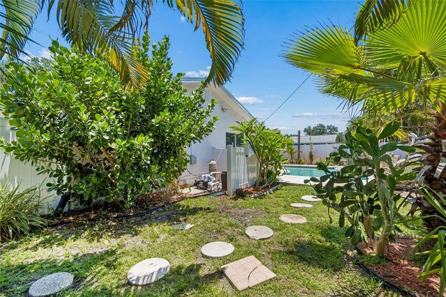 11120 105TH AVENUE, Largo, FL 33778