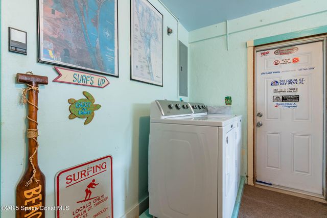 612 Monroe Avenue, Cape Canaveral, FL 32920