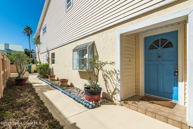 612 Monroe Avenue, Cape Canaveral, FL 32920