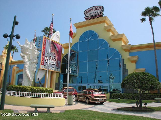 612 Monroe Avenue, Cape Canaveral, FL 32920