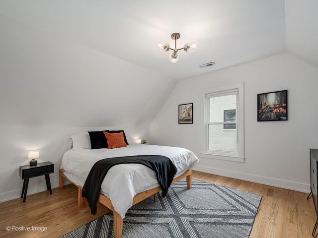 2516 N Campbell Avenue CH, Chicago, IL 60647
