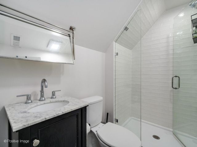 2516 N Campbell Avenue CH, Chicago, IL 60647