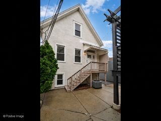 2516 N Campbell Avenue CH, Chicago, IL 60647