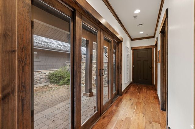 121 N OAKWOOD CIR, Springville, UT 84663