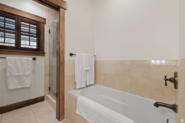 121 N OAKWOOD CIR, Springville, UT 84663