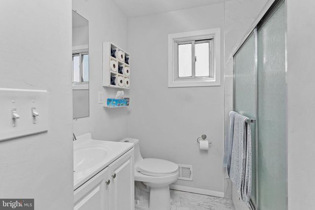 69 CHARLES BOSSERT DR, Bordentown, NJ 08505