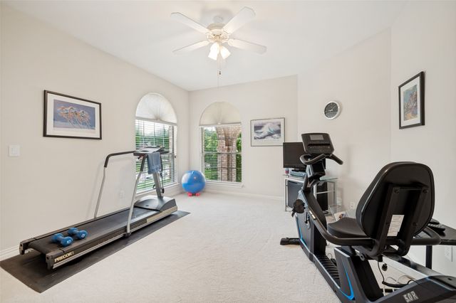 820 Parkwood Court, Mckinney, TX 75072
