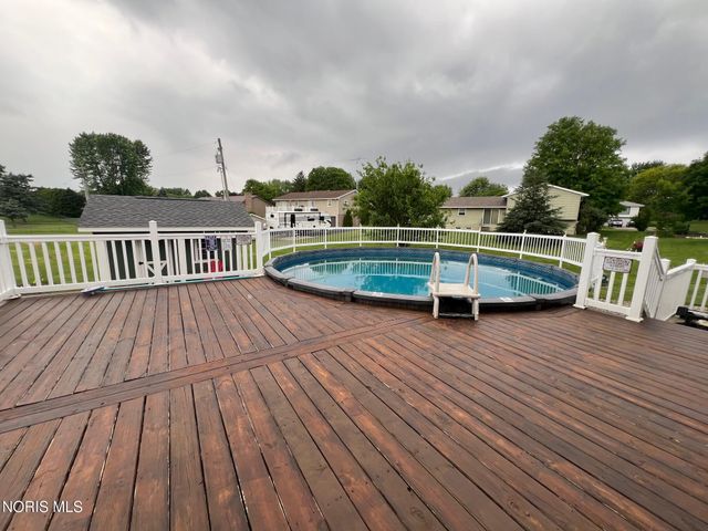 575 Sunset Drive, Upper Sandusky, OH 43351