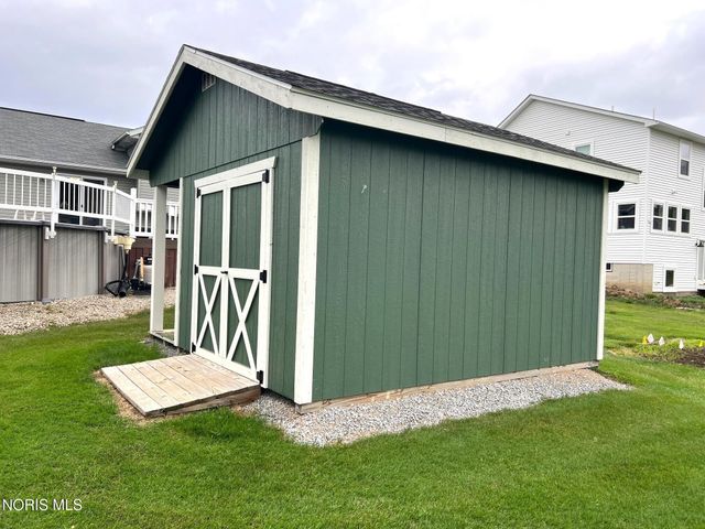 575 Sunset Drive, Upper Sandusky, OH 43351