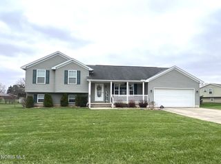 575 Sunset Drive, Upper Sandusky, OH 43351