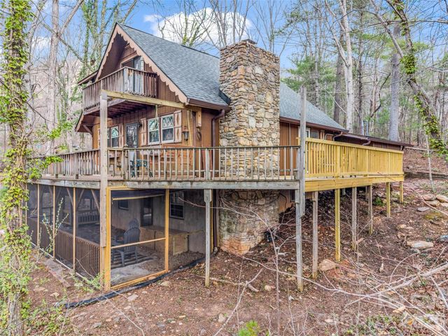 1 Alpine Way, Swannanoa, NC 28778