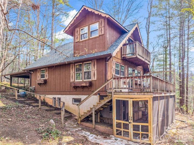 1 Alpine Way, Swannanoa, NC 28778