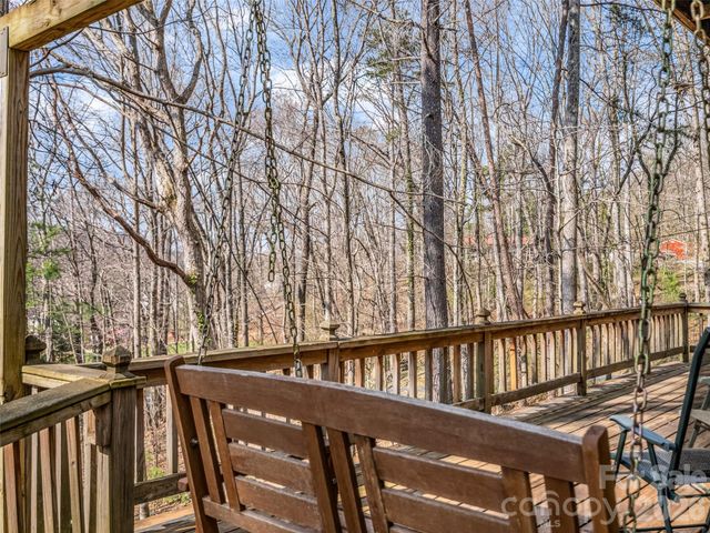 1 Alpine Way, Swannanoa, NC 28778