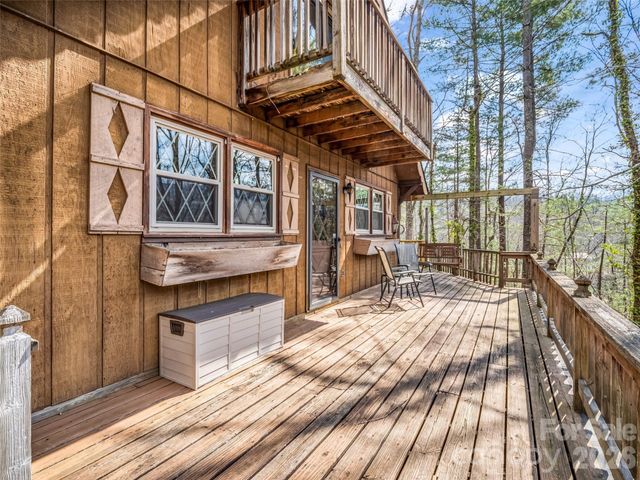 1 Alpine Way, Swannanoa, NC 28778