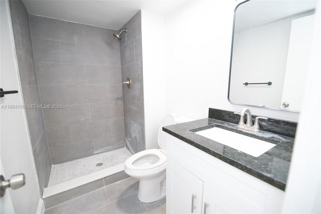 8704 NW 35th St 104, Coral Springs, FL 33065