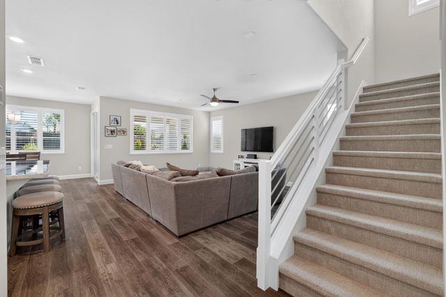 3113 Vaughn Way, Roseville, CA 95747
