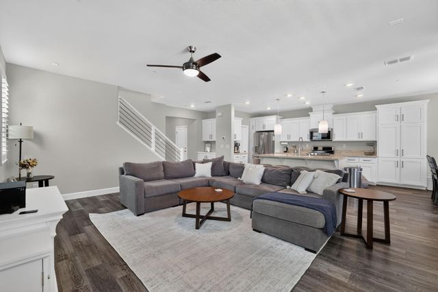3113 Vaughn Way, Roseville, CA 95747